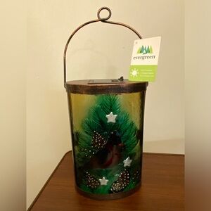 Evergreen Solar Powered Lantern - Winter or Christmas theme